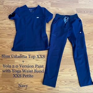COPY - Figs Navy Slim Catalina Top XXS & Yola 2.0 with Yoga Waistband Pant XXS P